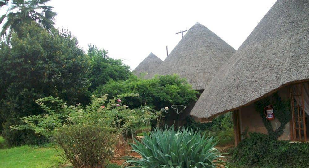 Bird Haven Guesthouse Hlotse Екстер'єр фото